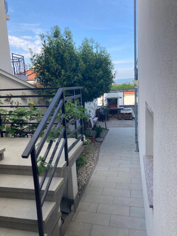 Acapella Apartment