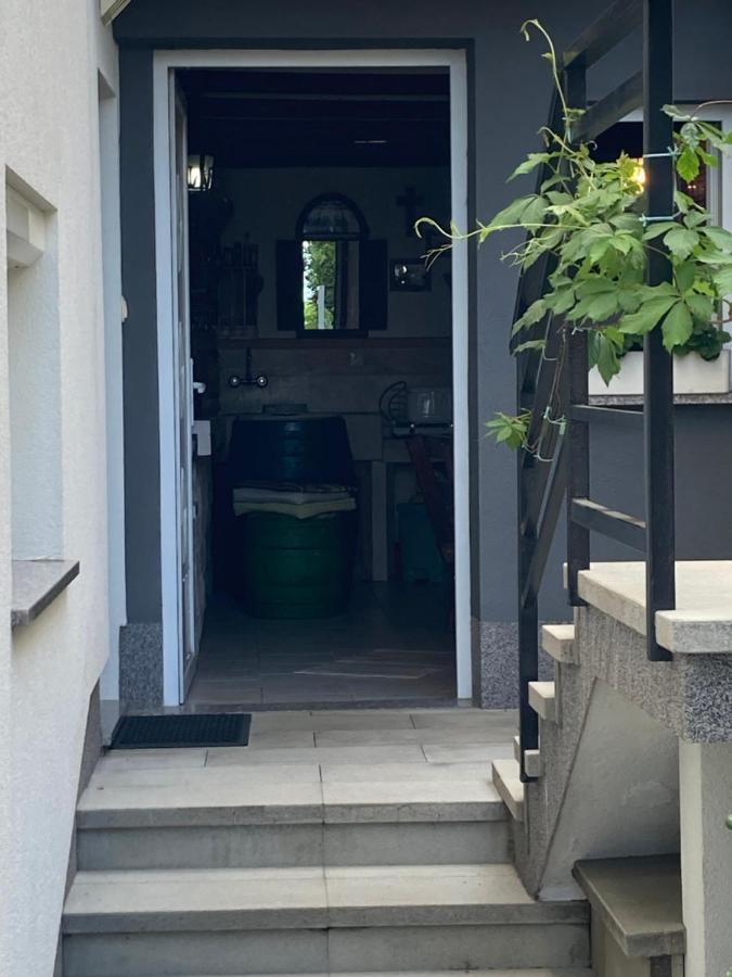 Acapella Apartment